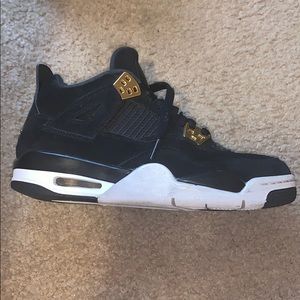 Jordan 4 Retro Royalty